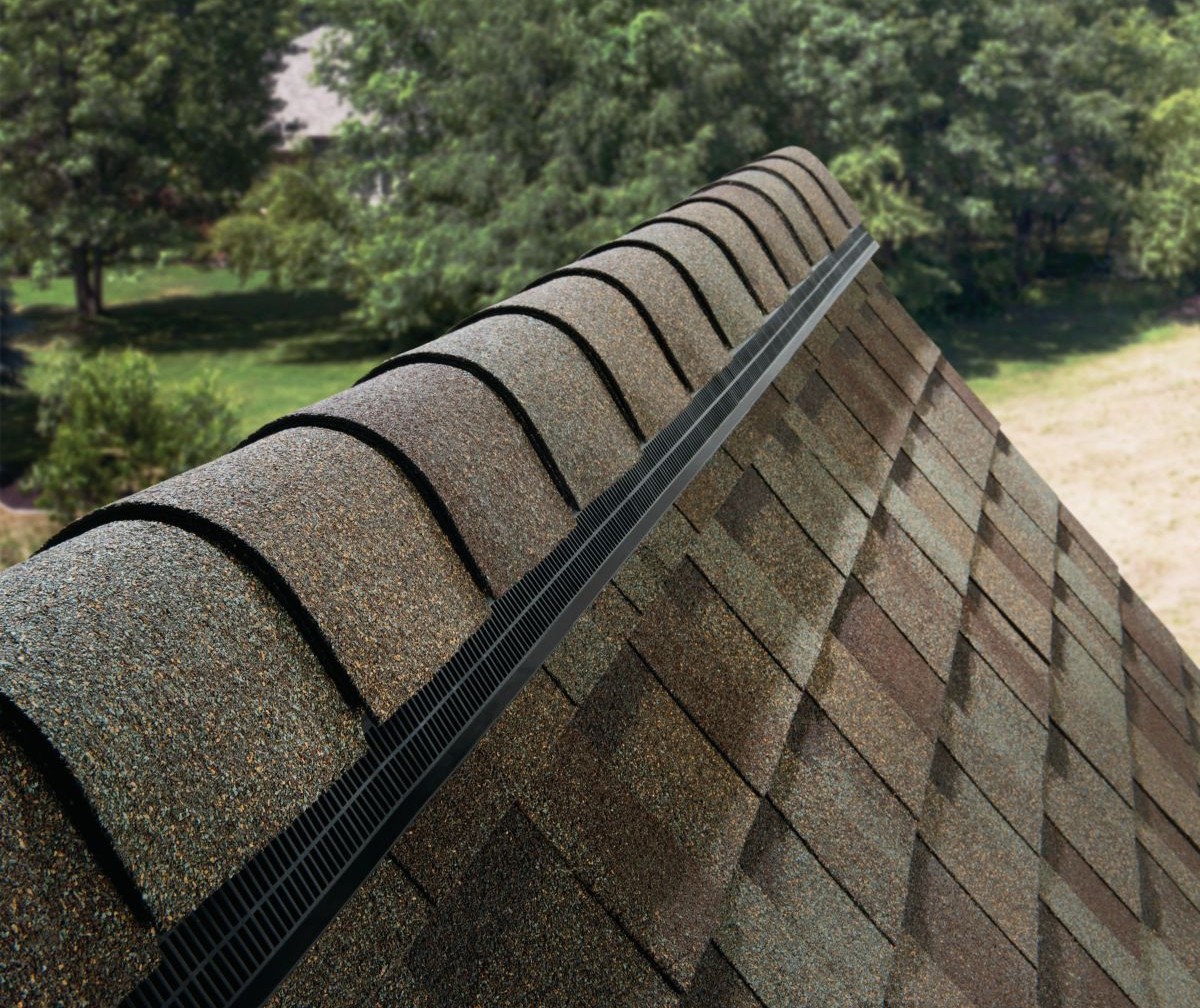 Owens Corning asphalt shingle roof installation on a Castle Pines home by Road Home Exteriors